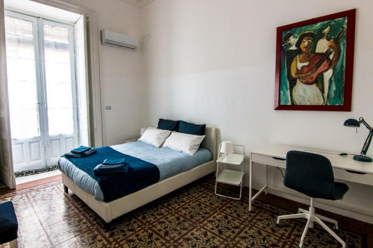 Casa Titina Bed & Breakfast Catania Bagian luar foto