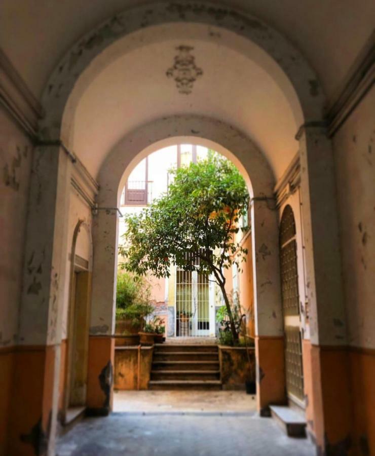 Casa Titina Bed & Breakfast Catania Bagian luar foto