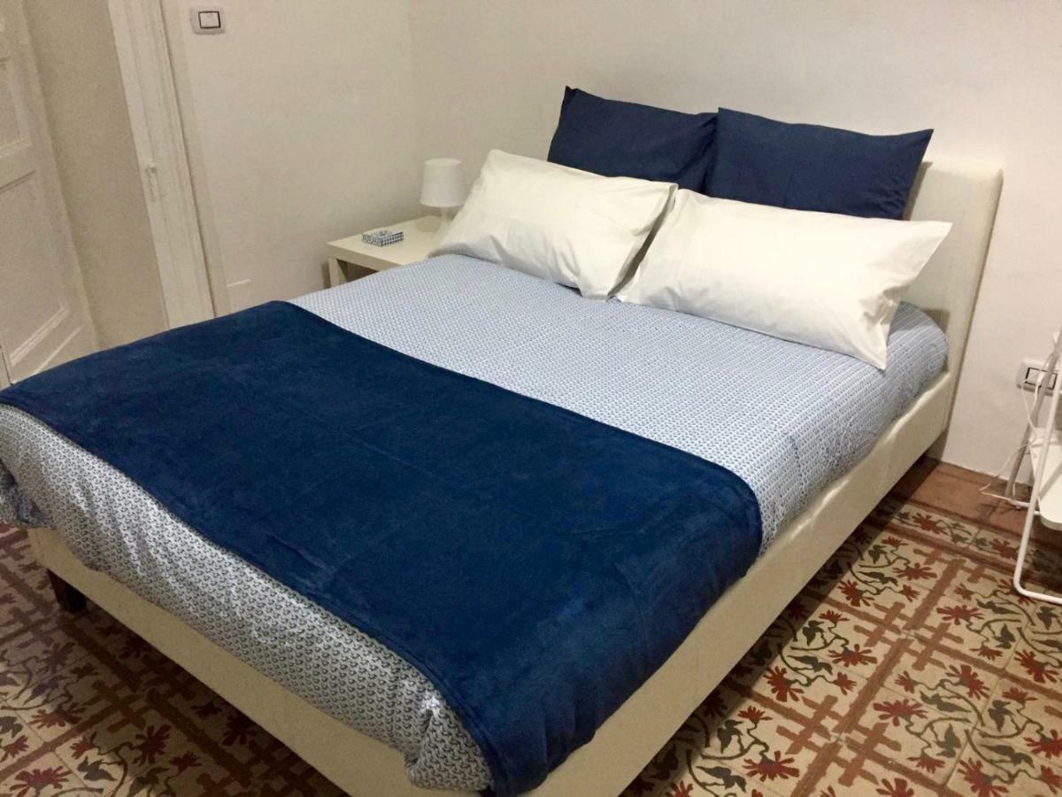Casa Titina Bed & Breakfast Catania Bagian luar foto